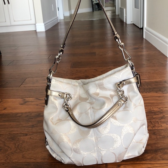 Coach Shoulder/Handbag - Picture 3 of 8